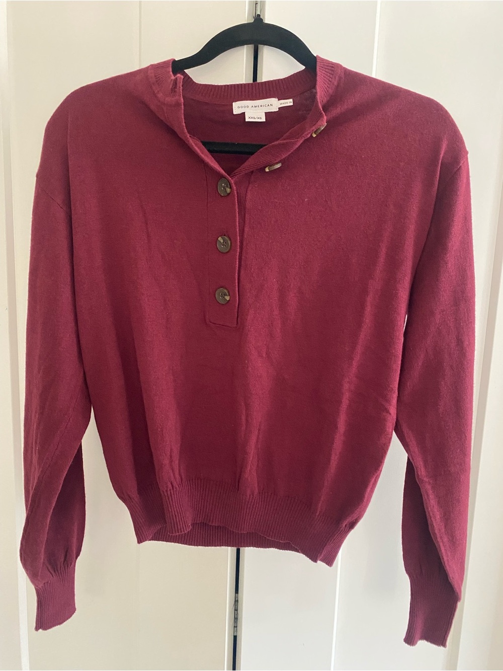 Good American Women's Wine Button-Neck Cowl Sweater